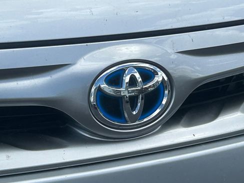 Used 2012 Toyota Highlander 4WD Hybrid w/ Leather Pkg image 11