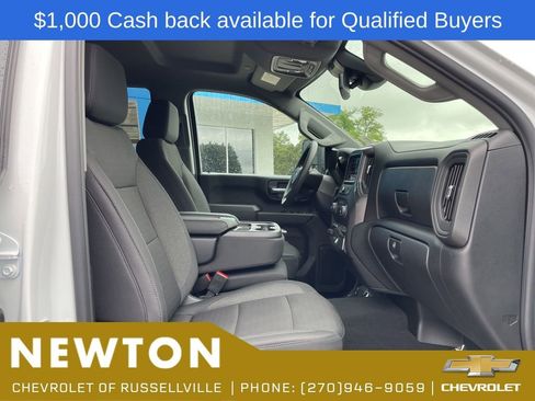 New 2026 Chevrolet Silverado 2500 Custom w/ Custom Value Package AWD/4WD image 22