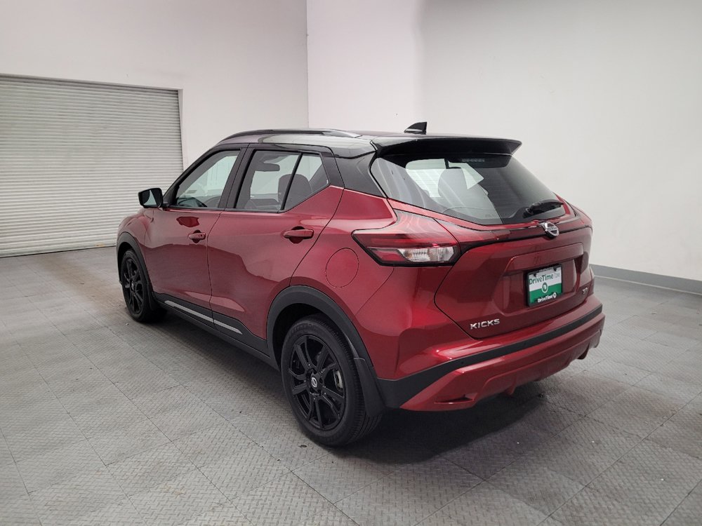 Used 2021 Nissan Kicks SR w/ SR Premium Package FWD image 5