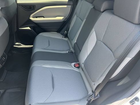 New 2026 Subaru Forester Premium AWD/4WD image 32