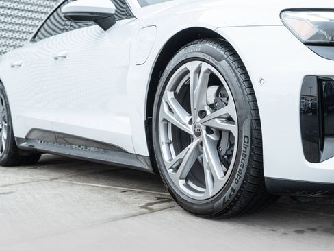 Used 2023 Audi e-tron GT Prestige w/ Prestige Package image 41