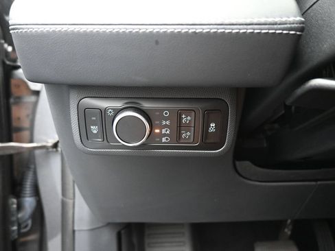 Used 2023 Ford Mustang Mach-E Select RWD image 12