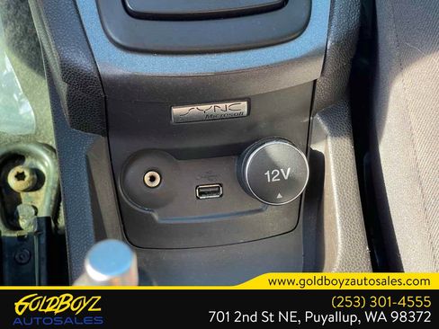 Used 2015 Ford Fiesta S FWD image 29