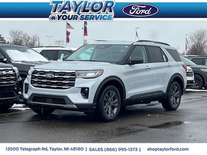 New 2026 Ford Explorer Active w/ Active Comfort Package