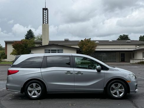 Used 2019 Honda Odyssey EX-L image 6