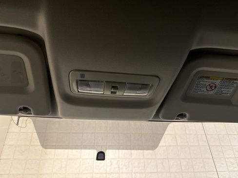 Used 2021 Nissan NV 2500 SV w/ Navigation Package image 25