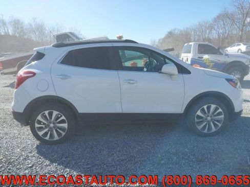 Used 2020 Buick Encore Preferred w/ Safety Package image 5