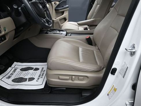 Used 2009 Hyundai Elantra GLS image 38