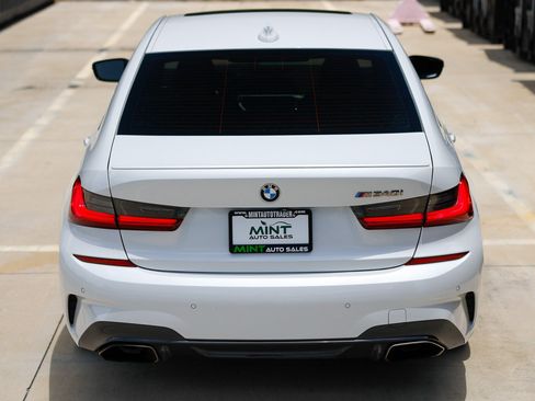 Used 2021 BMW M340i RWD image 13