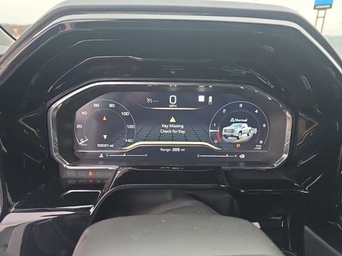 Used 2022 GMC Sierra 1500 SLT w/ SLT Convenience Package image 23