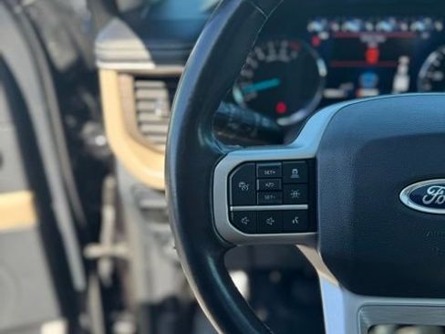 Certified 2024 Ford Expedition Limited AWD/4WD image 16