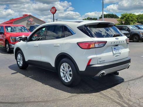 Certified 2022 Ford Escape SE FWD image 6