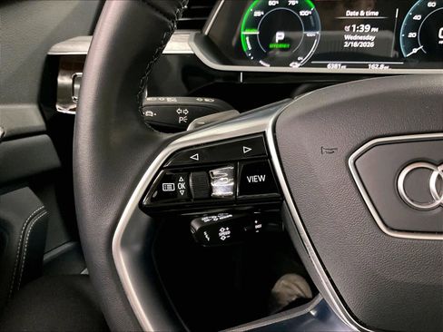 Certified 2024 Audi Q8 e-tron Premium Plus w/ Premium Plus Package image 19