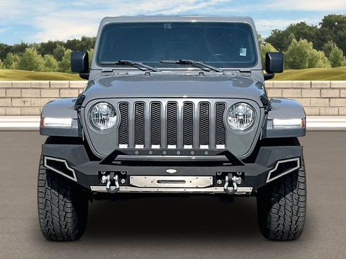 Used 2021 Jeep Wrangler Unlimited Rubicon AWD/4WD image 3