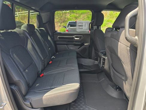 New 2026 RAM 1500 Big Horn AWD/4WD image 23