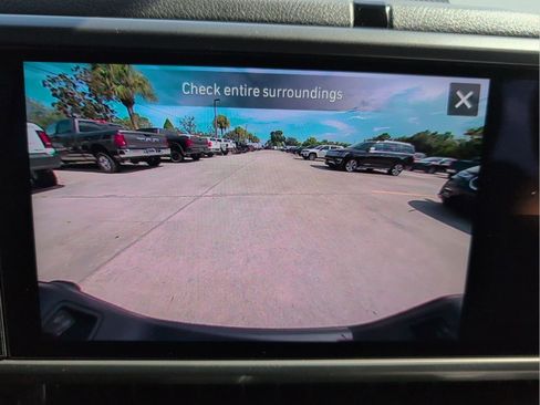 New 2025 Jeep Gladiator Sport image 19