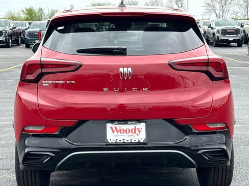 New 2026 Buick Encore GX Sport Touring w/ Comfort Package AWD/4WD image 8