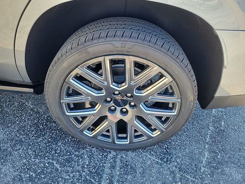New 2026 GMC Yukon Denali Ultimate image 8