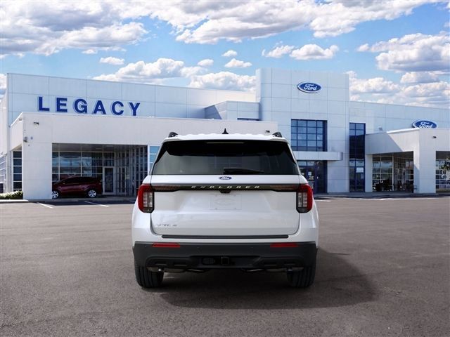 New 2027 Ford Explorer Active RWD image 7