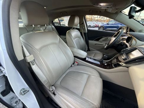 Used 2016 Buick LaCrosse Leather image 24