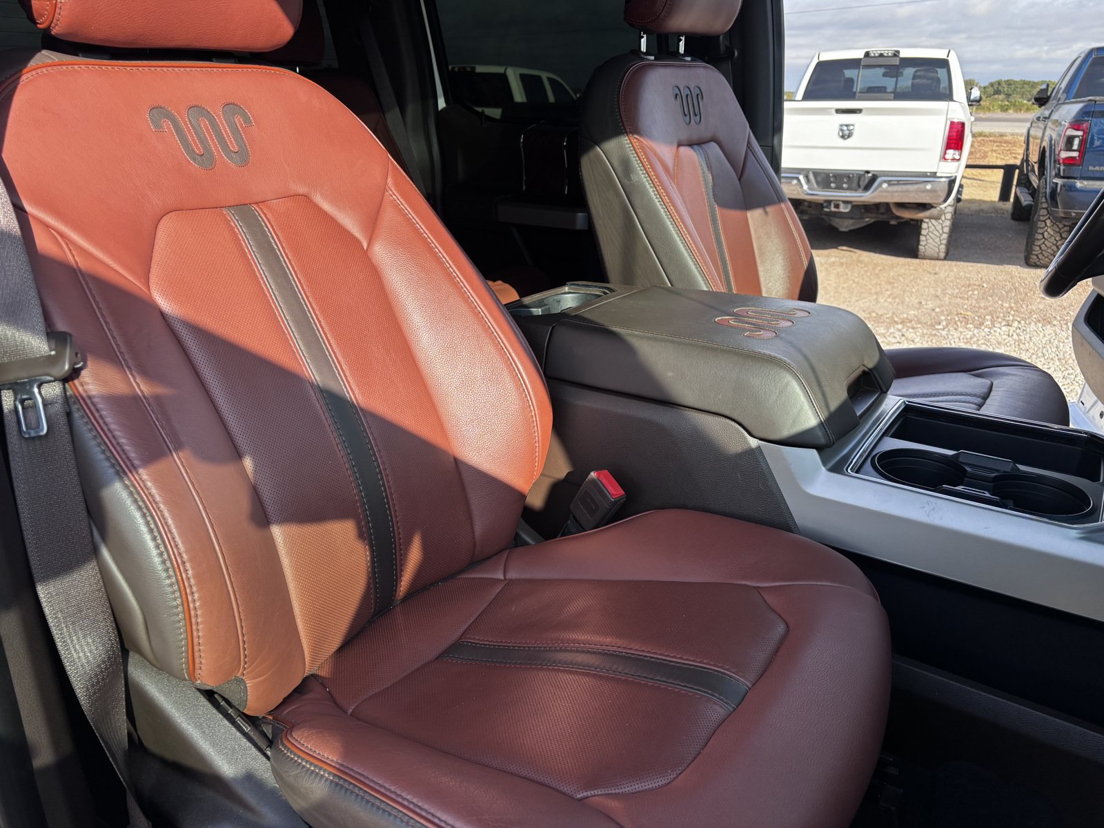 Used 2020 Ford F350 King Ranch w/ King Ranch Ultimate Package AWD/4WD image 20