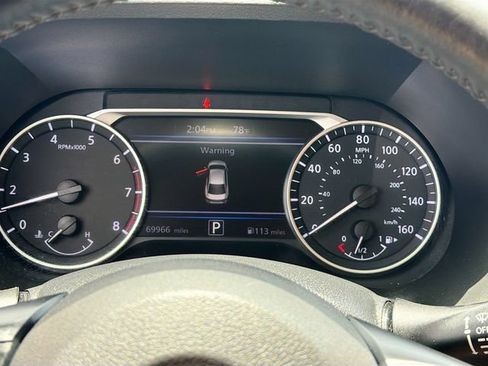 Used 2022 Nissan Sentra SV w/ SV Premium Package FWD image 12