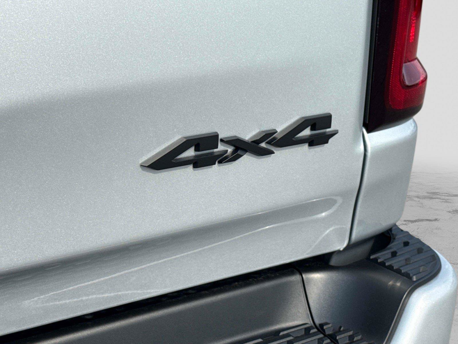 New 2026 RAM 1500 Express AWD/4WD image 11