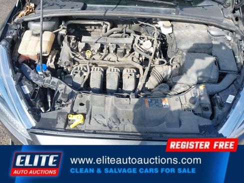 Used 2018 Ford Focus SE image 19