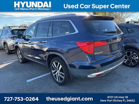 Used 2016 Honda Pilot Elite image 2