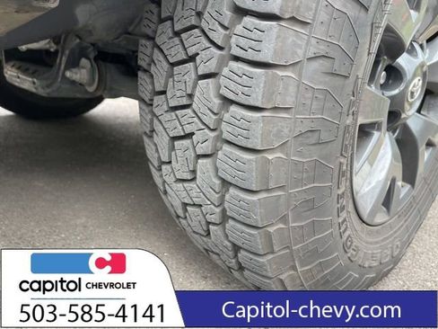 Used 2023 Toyota Tacoma SR5 RWD image 23