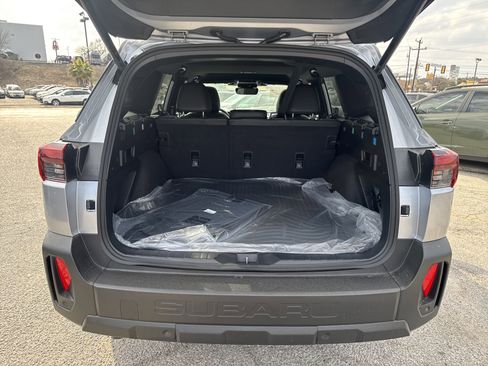 New 2026 Subaru Outback Premium image 31