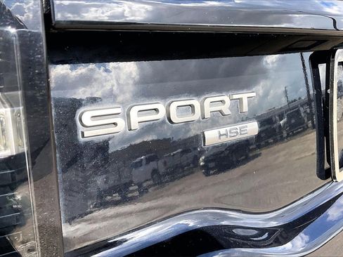 Used 2019 Land Rover Discovery Sport HSE image 21