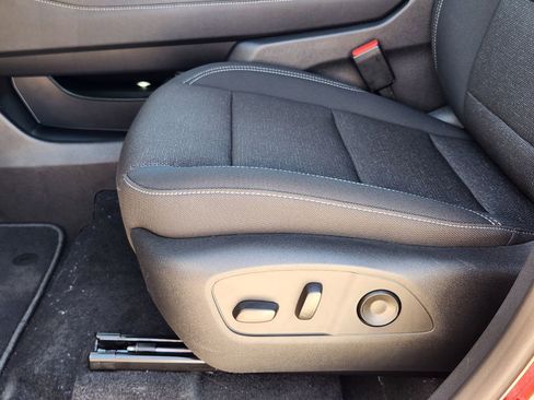 New 2026 Chevrolet Traverse LT image 20