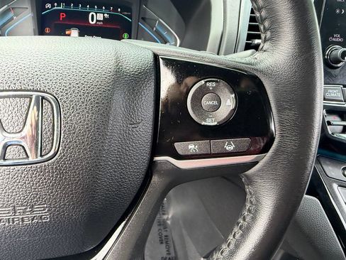 Used 2023 Honda Odyssey Touring image 34