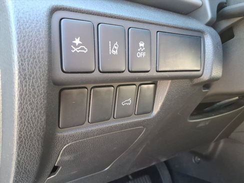 Used 2025 Mitsubishi Eclipse Cross SEL AWD/4WD image 22