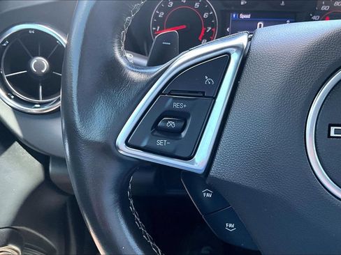 Used 2022 Chevrolet Camaro LT RWD image 18