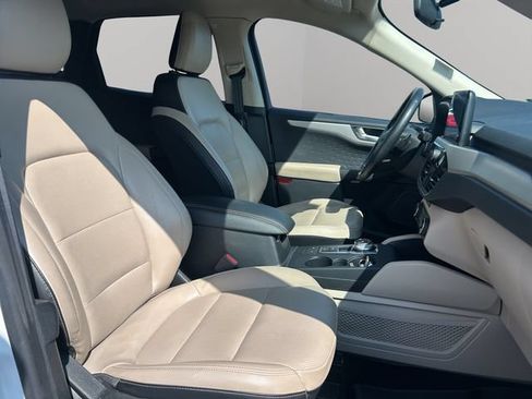 Used 2020 Ford Escape SEL AWD/4WD image 35