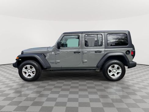 Used 2018 Jeep Wrangler Unlimited Sport S AWD/4WD image 4