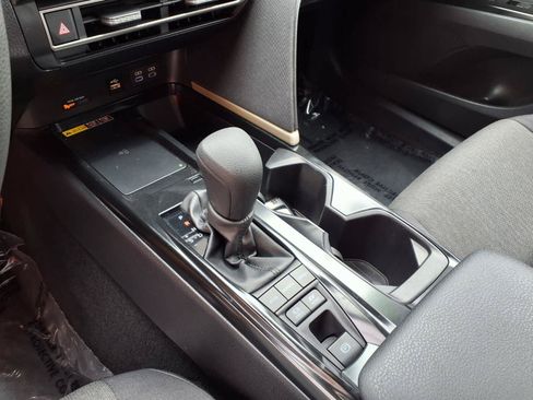 Certified 2025 Toyota Camry LE FWD image 25