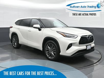 Used 2021 Toyota Highlander Limited