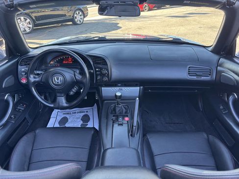 Used 2008 Honda S2000 image 9