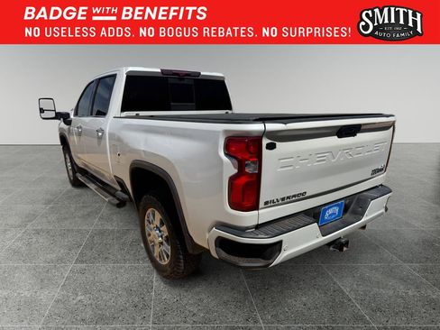 Used 2024 Chevrolet Silverado 2500 High Country w/ Technology Package AWD/4WD image 5