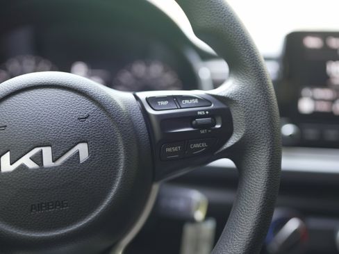 Used 2023 Kia Rio S image 20