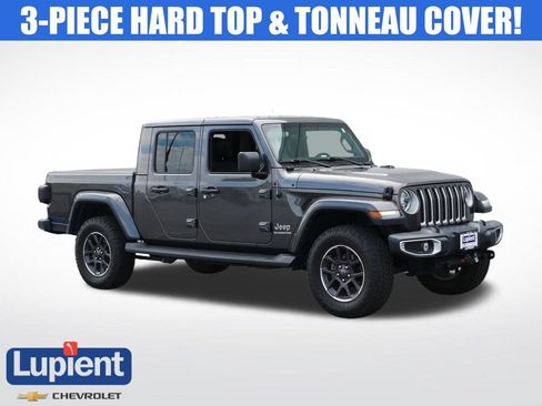 Used 2022 Jeep Gladiator Overland w/ Popular Equipment Package AWD/4WD image 1