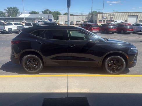 Used 2024 Chevrolet Blazer LT w/ Midnight/Sport Edition FWD image 8