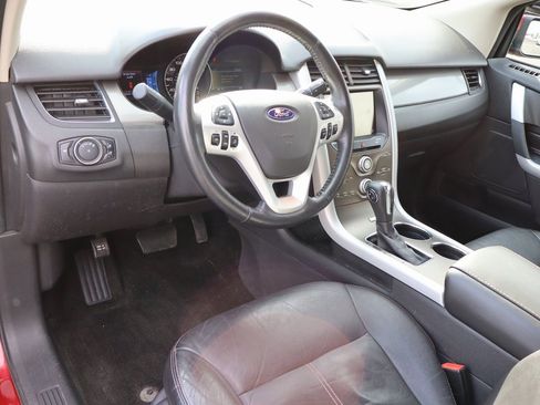 Used 2014 Ford Edge SEL w/ Equipment Group 205A image 4