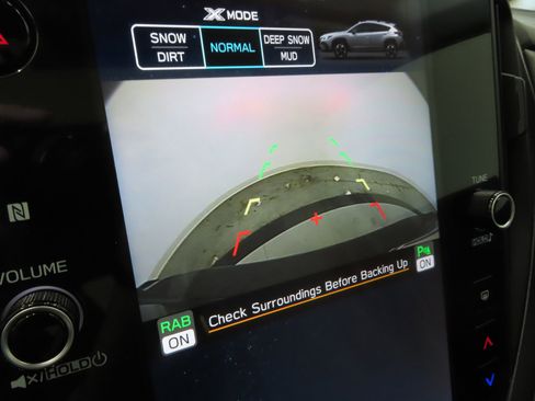 Certified 2025 Subaru Crosstrek 2.5i Limited w/ Crosstrek Mirror Package image 20