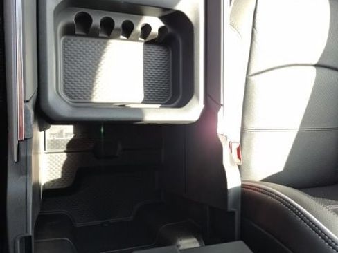 New 2026 RAM 3500 Laramie AWD/4WD image 21