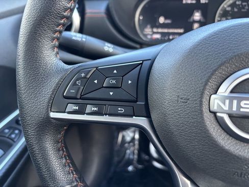 Used 2024 Nissan Versa SR image 16