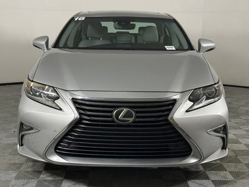 Used 2016 Lexus ES 350 w/ Navigation System Package FWD image 11